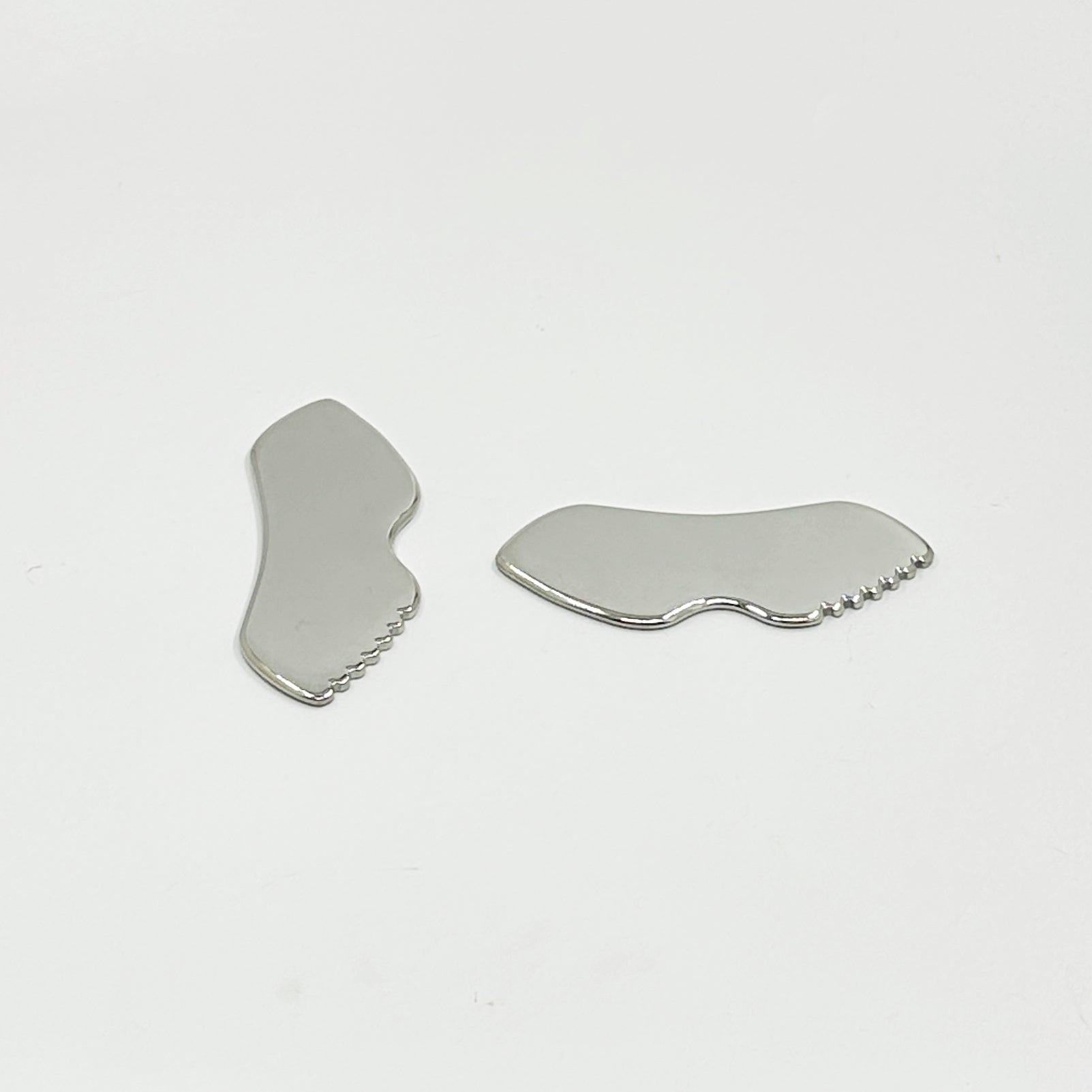 Lip-shaped stainless steel gua sha