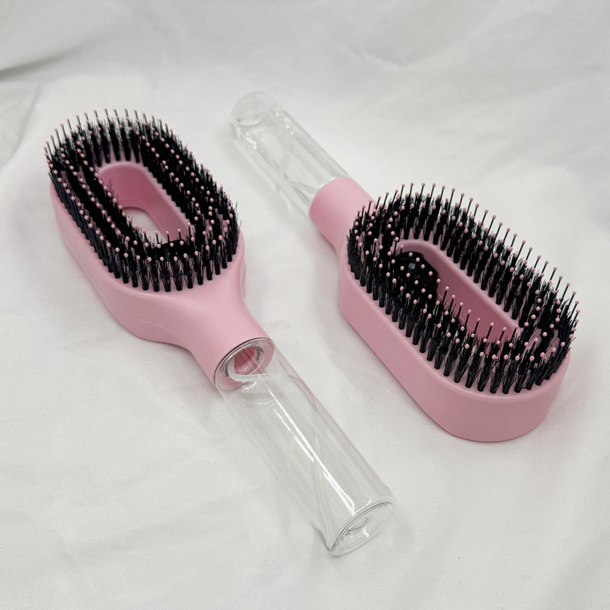 2-in-1 liquid spraying hair brush